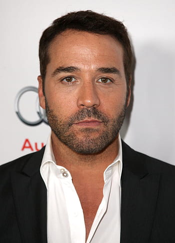 Jeremy Piven: A Compelling Presence on both Big and Small Screens post thumbnail image