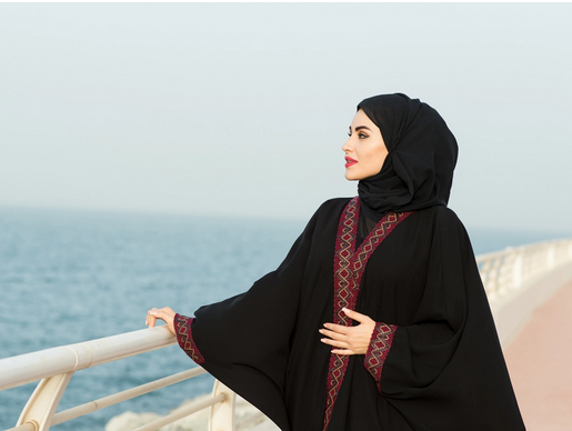 Abaya: Preserving Tradition, Inspiring Fashion Trends post thumbnail image