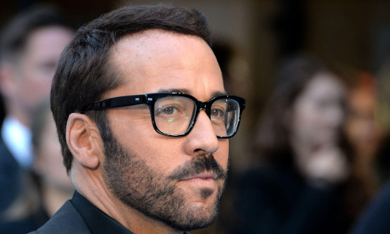 Jeremy Piven’s Unforgettable Guest Looks: Making a direct impact in Restricted Monitor Time post thumbnail image