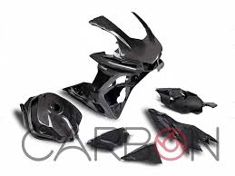 Stand Out from the Crowd: Yamaha R1 Carbon Fiber Accessories for a Striking Look post thumbnail image