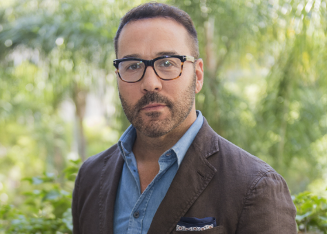Jeremy Piven’s Hair Journey: From Classic to Modern post thumbnail image