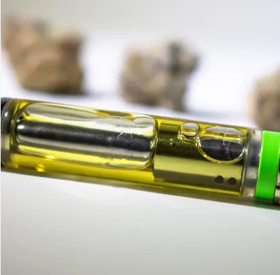 THC Cartridges: The Artistry Behind Live Resin post thumbnail image